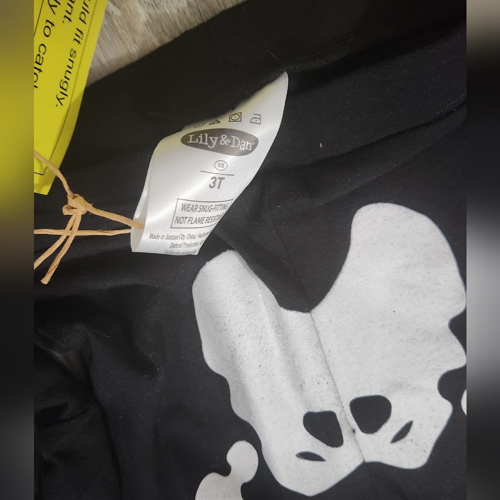Lily and Dan Kids Skeleton Pajama Set - Black and White - Picture 3 of 5